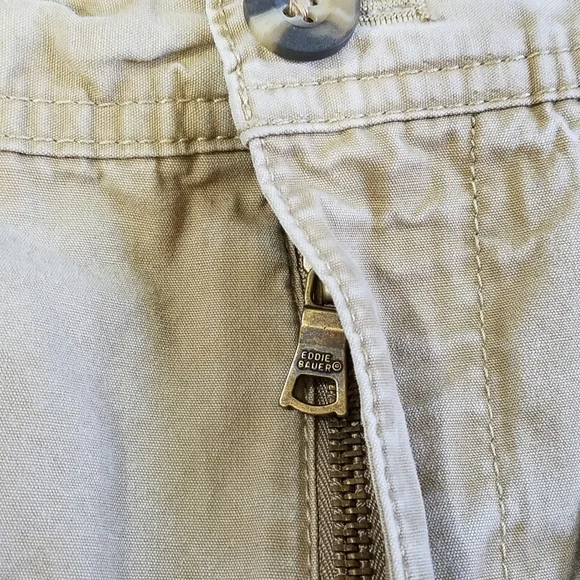 Eddie Bauer pants tan khaki pants 32x30 excellent condition - Picture 3 of 9